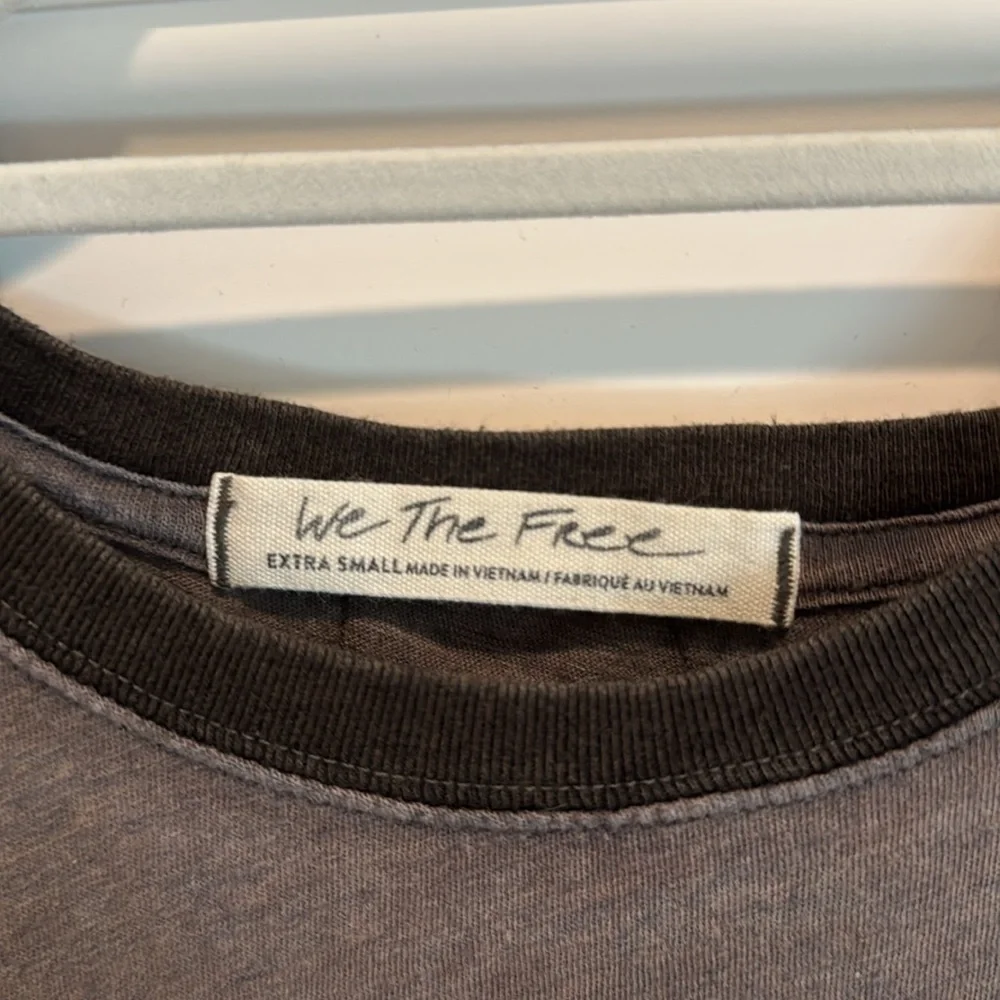 Free People Tee - Picture 2 of 4